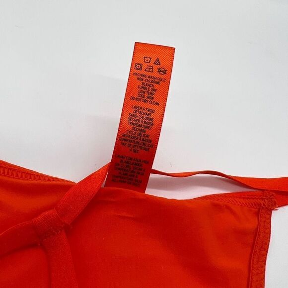 SKIMS Fits Everybody Micro Thong in Rare Color Fire Size 2X - Picture 9 of 12